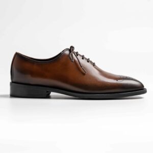 Quvadi Shenton in Tan