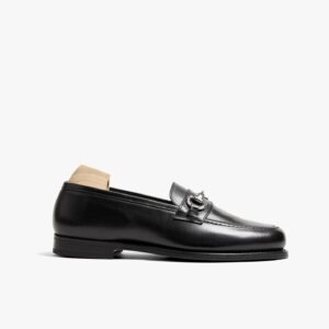 Quvadi Karlberg In black